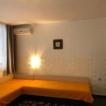 Боксониера Georgi Georgiev Appartement Varna Buitenkant foto