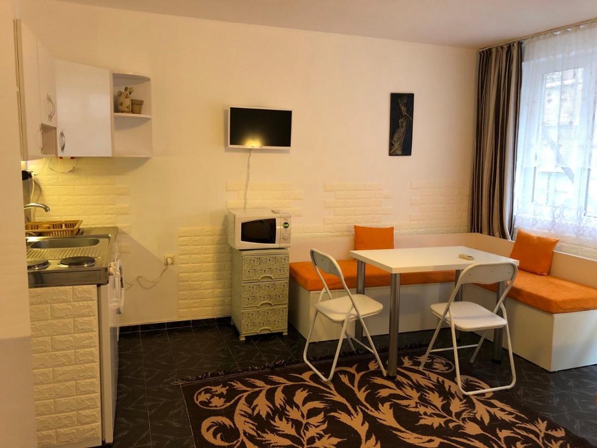 Боксониера Georgi Georgiev Appartement Varna Buitenkant foto