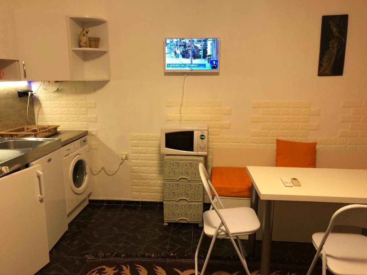 Боксониера Georgi Georgiev Appartement Varna Buitenkant foto